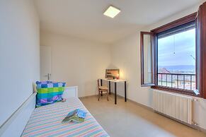 Agata Maison-historical Center and Lake