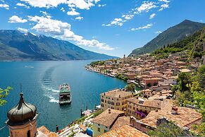 Loft Jacuzzi in Riva del Garda