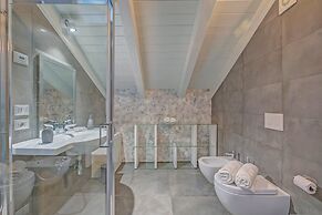 Loft Jacuzzi in Riva del Garda