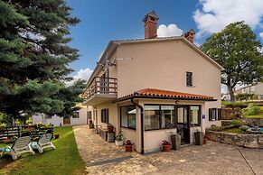 Countyside Apartment Gracijela