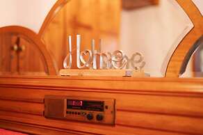 Giota s Garden House