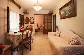 Giota s Garden House