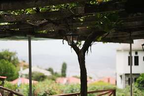 Giota s Garden House