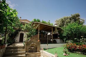 Velanidia Seaside Villa