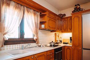 Sylvi Maisonette Volos