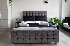 Brick Lane Gem - 3 Sleeps