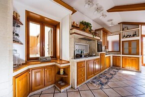 Casa Raffaella with terrace