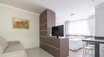 EAC Apto 2min praia Balneário Camboriú