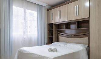 EAC Apto 2min praia Balneário Camboriú