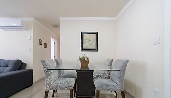 EAC Apto 2min praia Balneário Camboriú