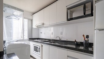 EAC Apto 2min praia Balneário Camboriú