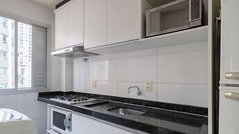 EAC Apto 2min praia Balneário Camboriú