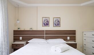 EAC Apto 2min praia Balneário Camboriú