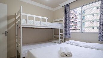 EAC Apto 2min praia Balneário Camboriú