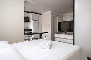 EAC Apto 2min praia Balneário Camboriú