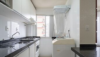 EAC Apto 2min praia Balneário Camboriú