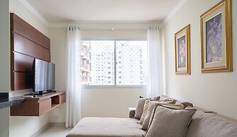 EAC Apto 2min praia Balneário Camboriú