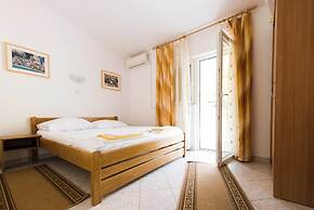 B&B Pero near sea with hot tub access