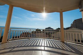 B&B Pero near sea with hot tub access