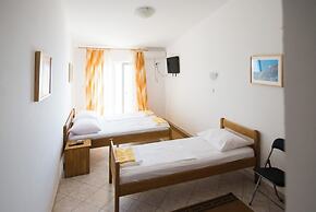 B&B Pero near sea with hot tub access