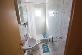 B&B Pero near sea with hot tub access