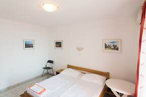 B&B Pero near sea with hot tub access