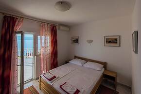 B&B Pero near sea with hot tub access