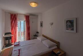 B&B Pero near sea with hot tub access