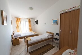 B&B Pero near sea with hot tub access