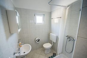 B&B Pero near sea with hot tub access