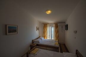 B&B Pero near sea with hot tub access