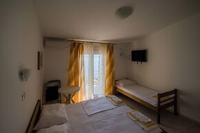 B&B Pero near sea with hot tub access