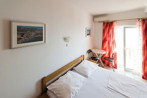 B&B Pero near sea with hot tub access