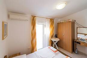 B&B Pero near sea with hot tub access