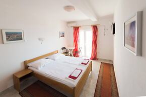 B&B Pero near sea with hot tub access