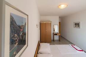 B&B Pero near sea with hot tub access