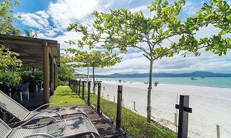 JBM Apto pé na areia com vista mar
