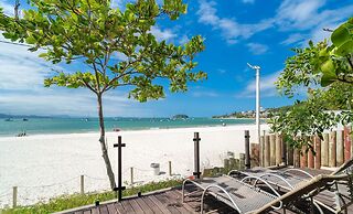 JBM Apto pé na areia com vista mar