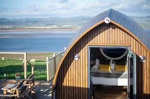 Seaview Cabin Sleeps 2 -hot Tub - Parking