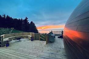 Seaview Cabin Sleeps 2 -hot Tub - Parking