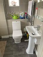 Glendale Close Homely House in Nottingham