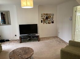 Glendale Close Homely House in Nottingham