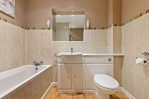 Sea Charm - Cosy Bungalow Near Beach and Village