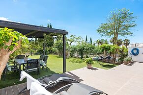 El Higueron Townhouse With Private Pool by Costarentals - Ref 252