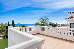 El Higueron Townhouse With Private Pool by Costarentals - Ref 252