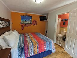 Riverboat Inn and Suites