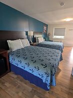 Riverboat Inn and Suites