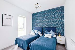 Apricot House- Cozy 2 Bedroom House in Birmingham