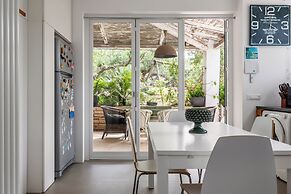 Villa Cardia a Cala Bianca