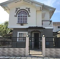 Kate Residence House